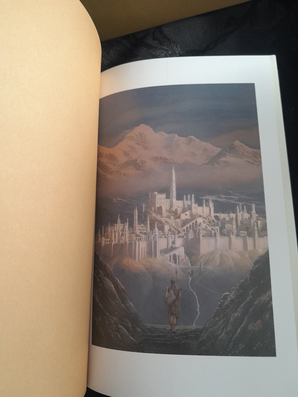 Fall-of-Gondolin-Folio-Edition