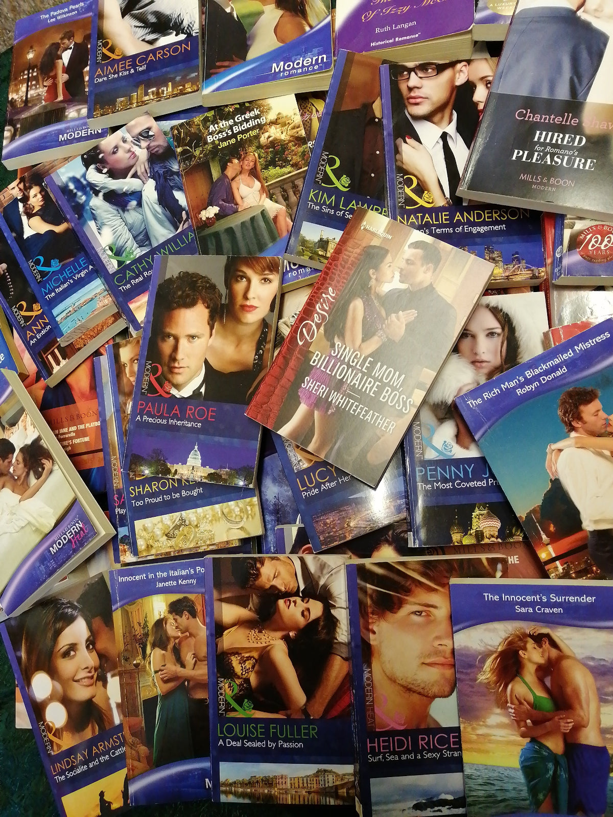 Mills & Boon Books Advent Calendar