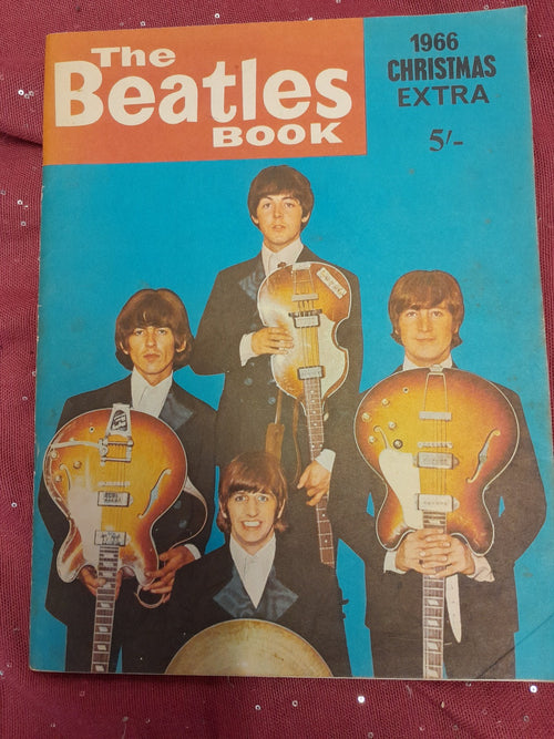 Beatles Memorabilia 1966 Christmas Extra