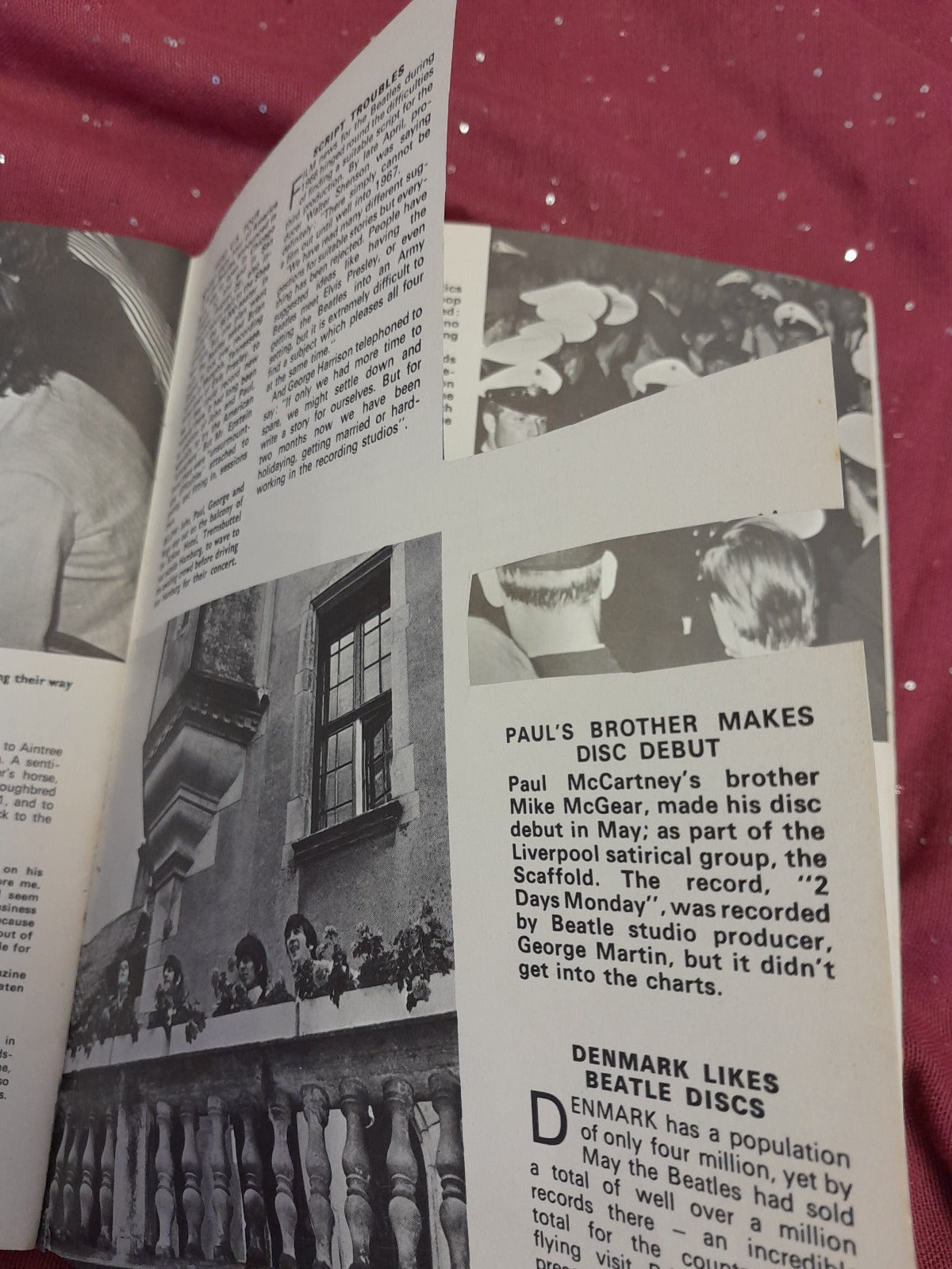 Beatles Memorabilia 1966 Christmas Extra