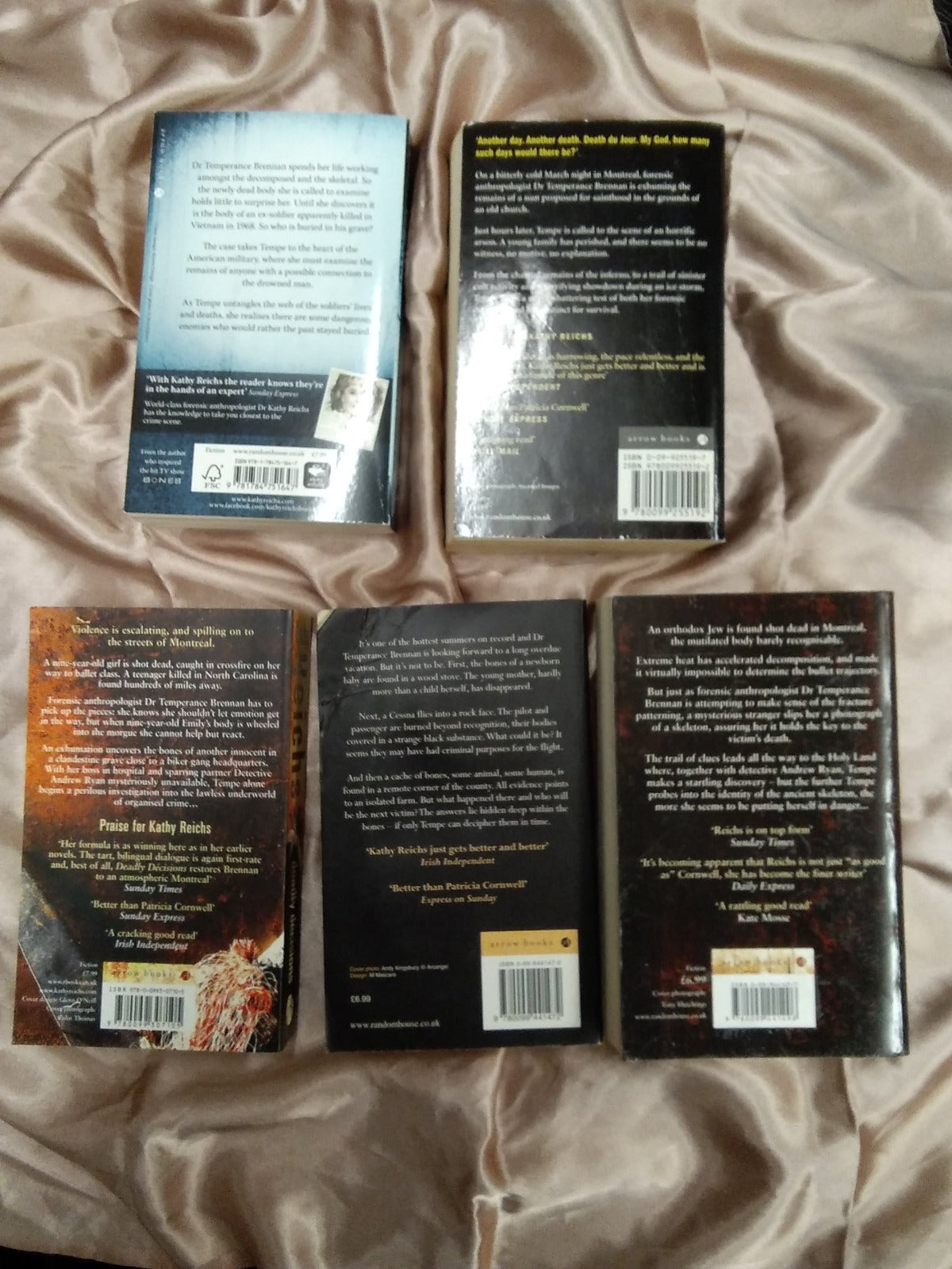 Forensic Crime Thrillers Book Pack - Old Curiosity Bookshop