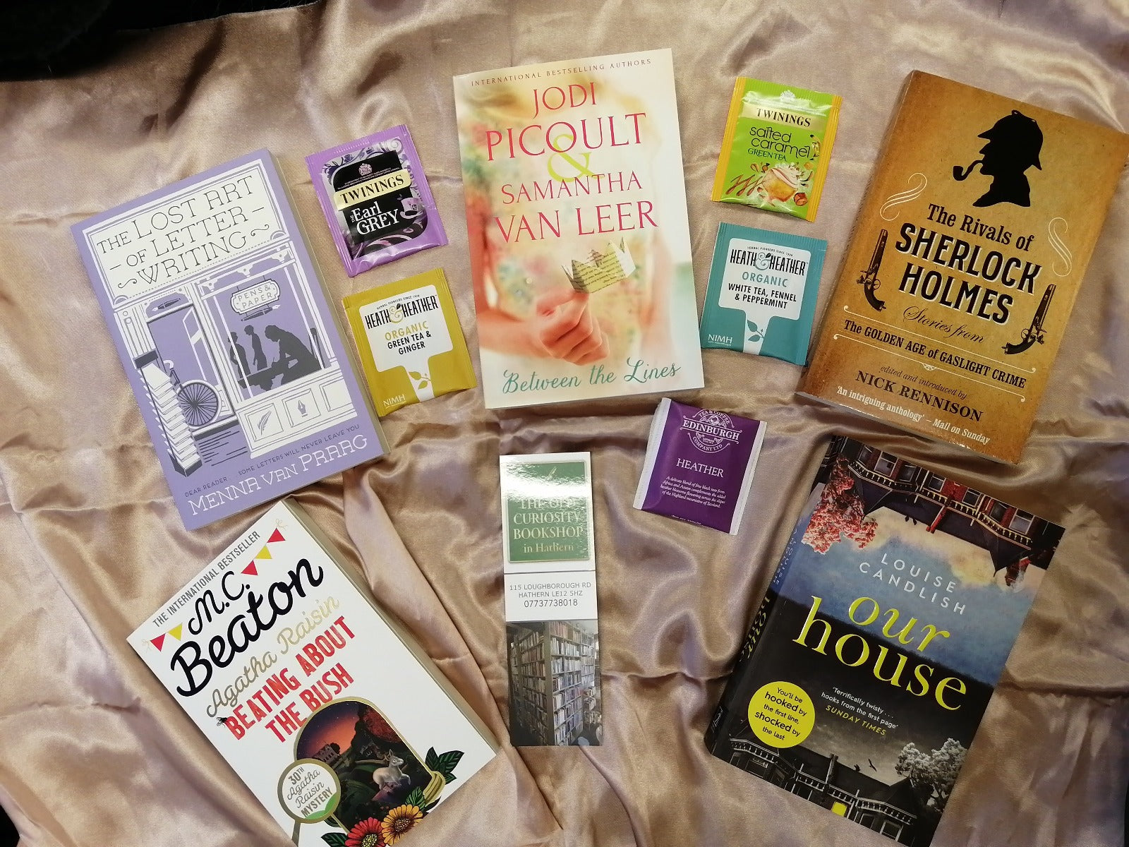 Gold 5 Book Pack - Old Curiosity Bookshop