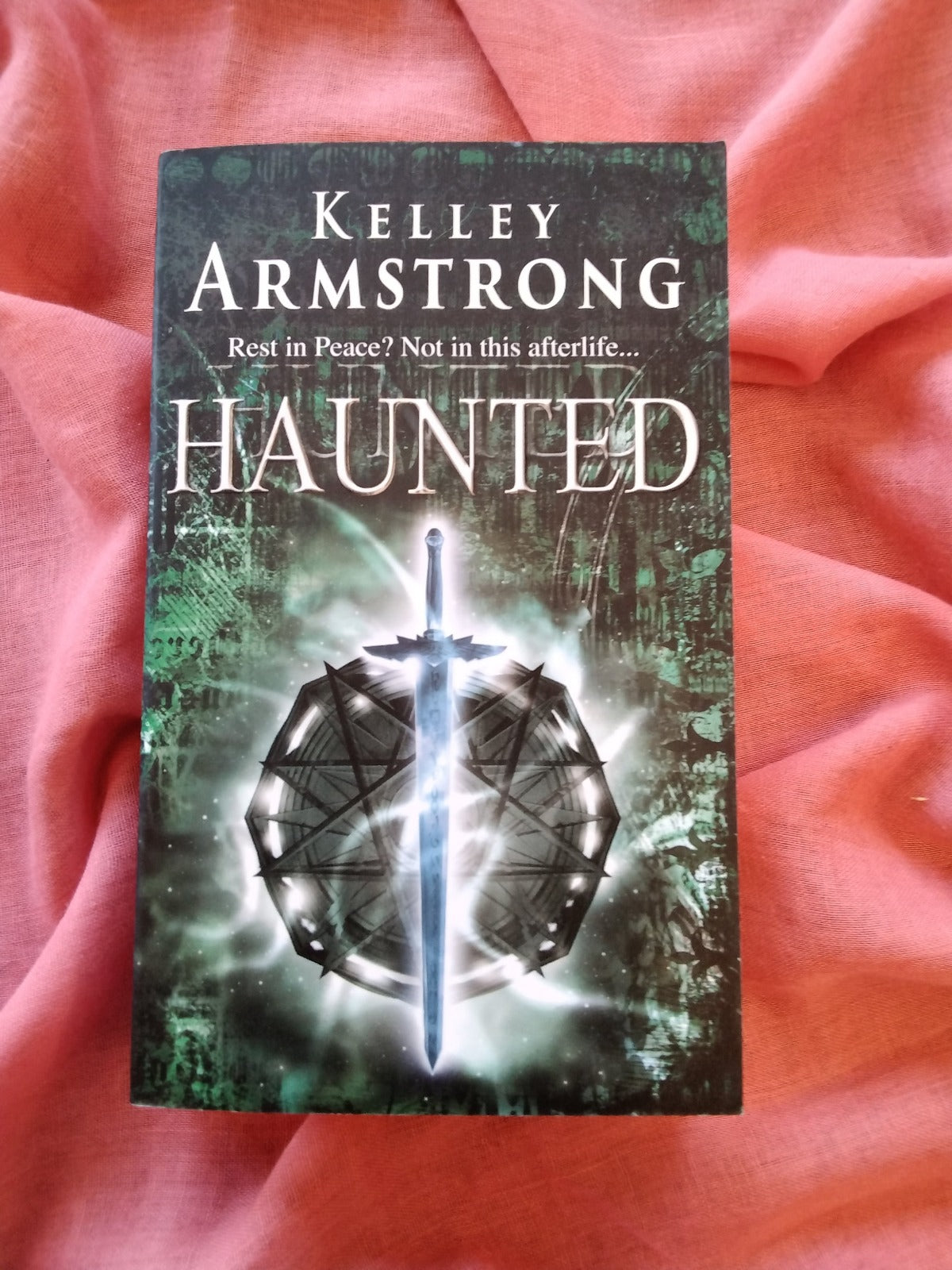 Bitten Series Werewolf Kelly Armstrong