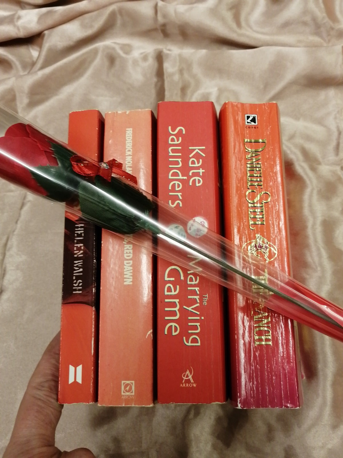 Romance Red Book Pack