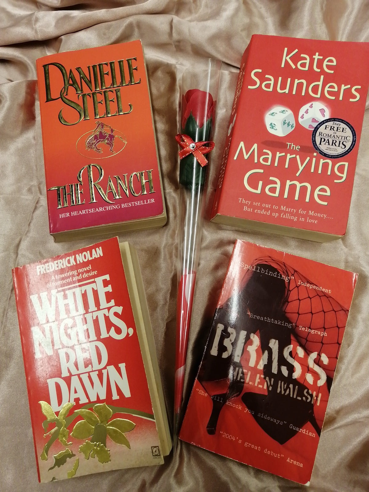 Romance Red Book Pack